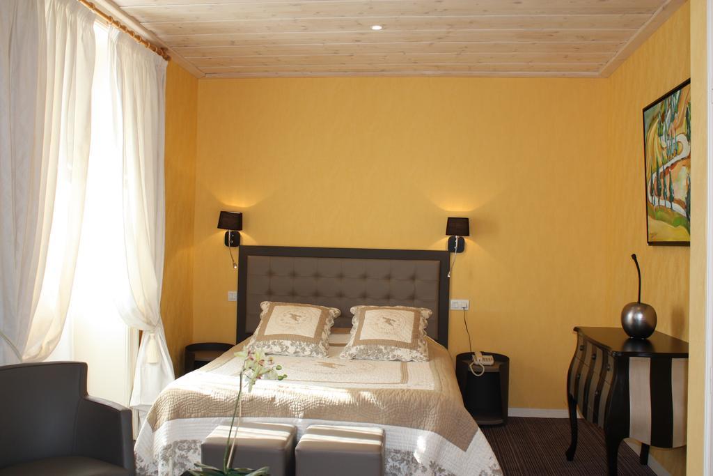 Hotel Restaurant Taillard Goumois Екстер'єр фото